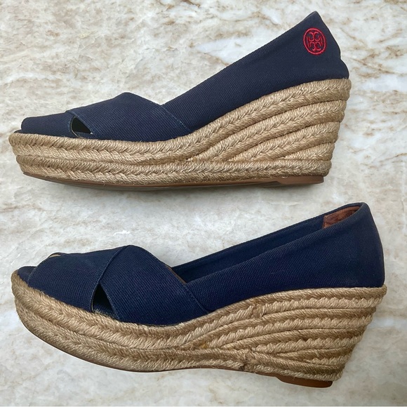 Tory Burch Filipa Navy canvas wedge espadrills, size 8/9 (see details) - Picture 3 of 9